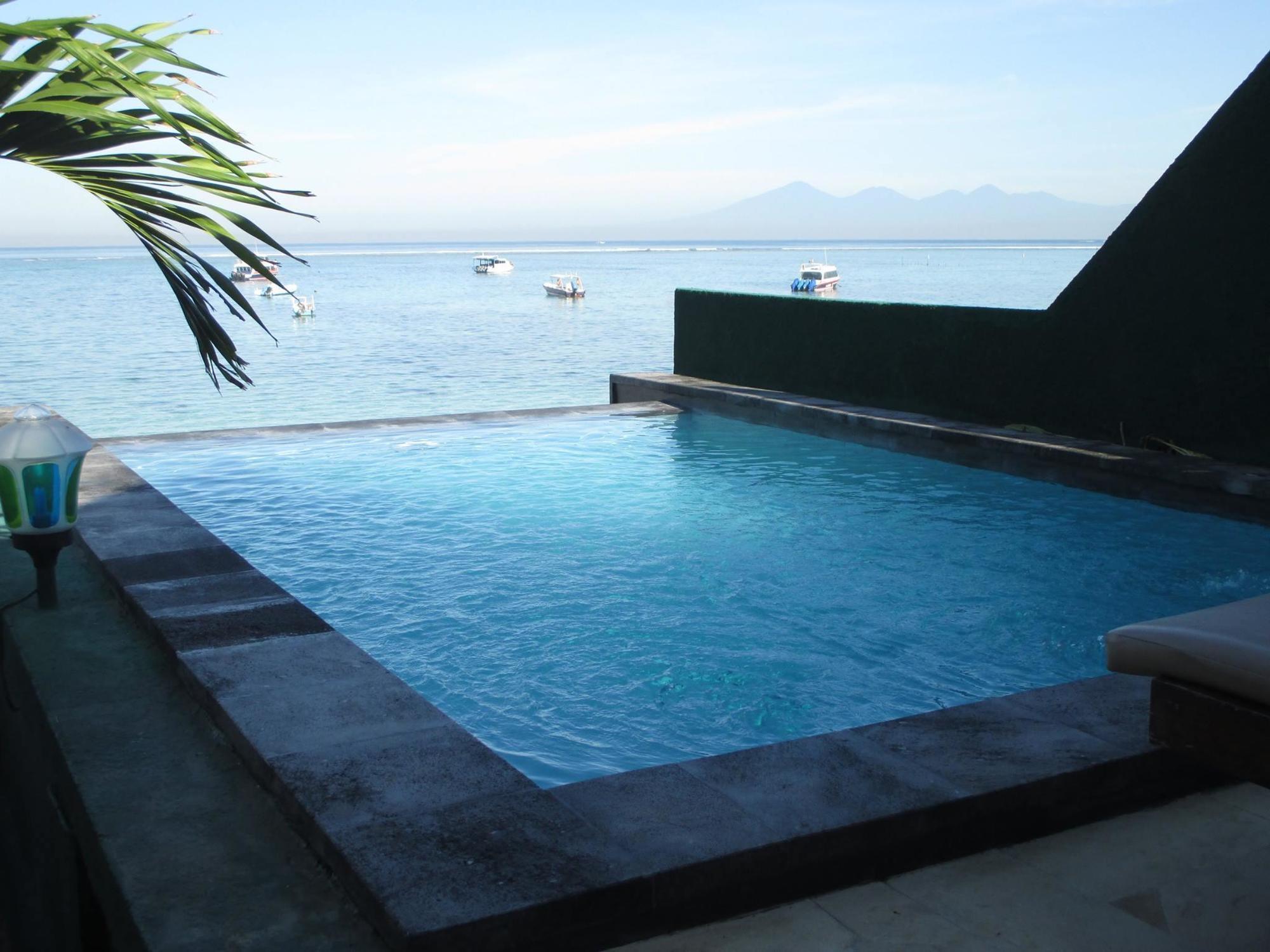 Lembongan Made Inn Extérieur photo